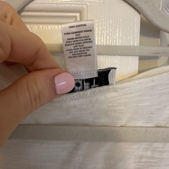 Ann Taylor White & Gem Tee - Picture 3 of 10